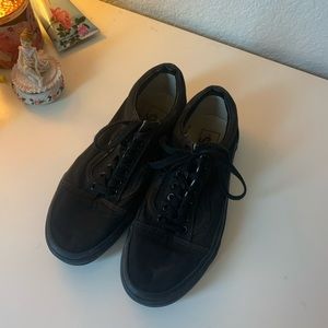 black vans